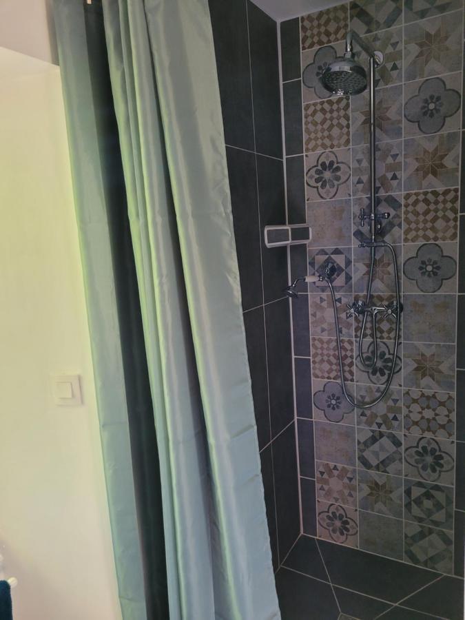 Bed and Breakfast La Reyniere Сер Экстерьер фото